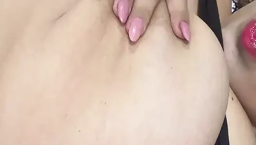 Mom bounces her big giant tits very delicious
