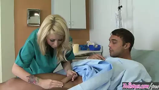 Twistys sert - monique alexander - teşekkür ederim hemşire - twistys