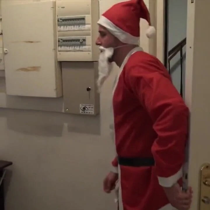 Noel için prezervatifsiz grup seks