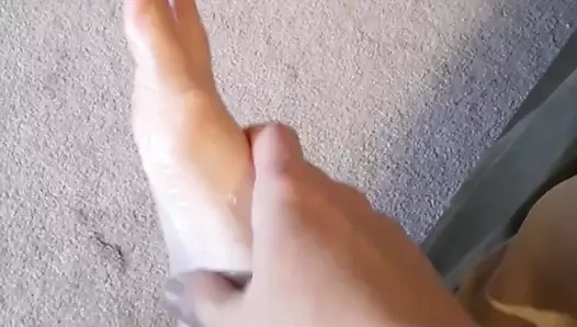 Ayağıma losyon sürmek