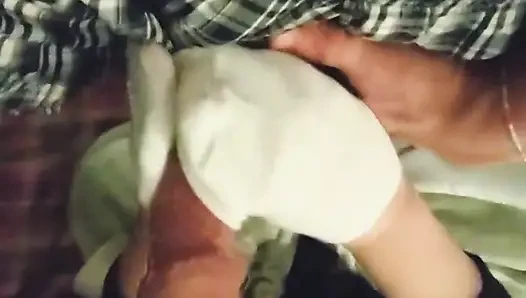 Seksi küçük beyaz ayak bileği çorapla mastürbasyon çorapla mastürbasyon