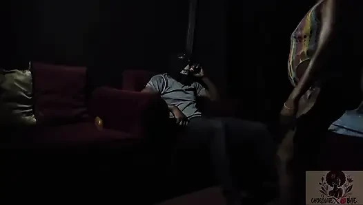 O Ateşli Kucak Dansı Seansından Sonra Çok Islandım, Sızdırıldım Ve Sonra Kendimi Sikmek Zorunda Kaldım!!