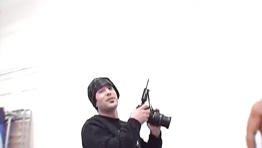 Yaramaz bir Fransız sürtük büyük yarakla dölleniyor'