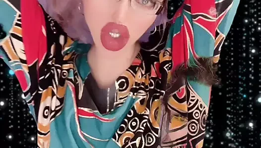 Bölüm 1. Parasız şarkıcı olmak mümkün mü?