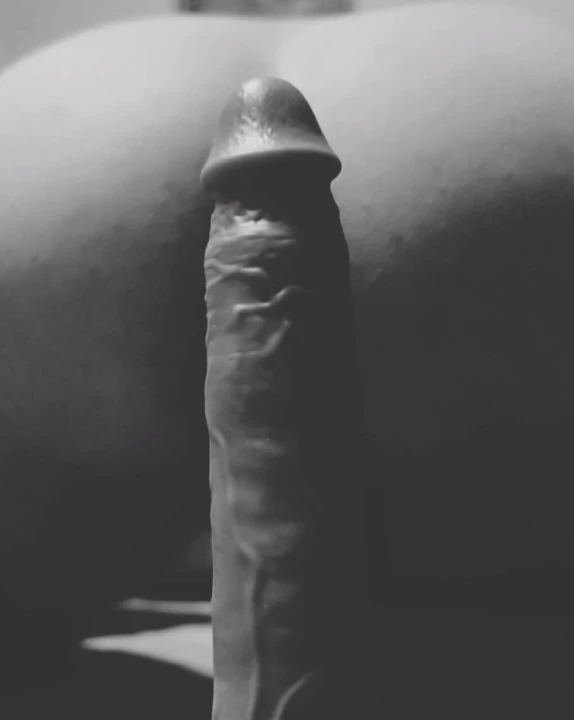 Beyaz Çocuk Kıçına Sik İstiyor