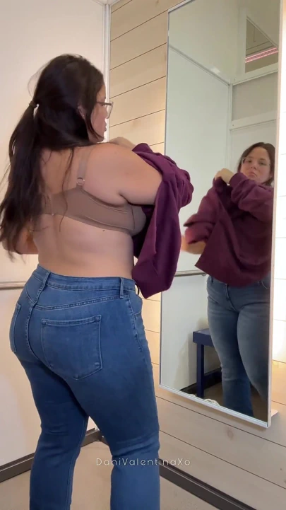 İri güzel kadın ft büyük memeli dani valentina'nın denemesi