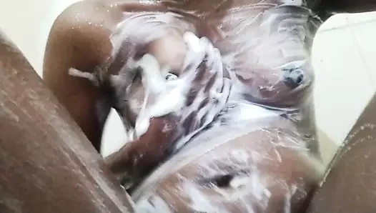 desi kız masajlar kendini yalnız at evde bölüm