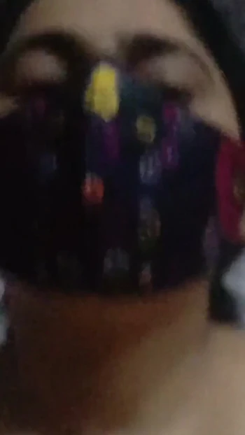 Сногсшибательный момент из "Трахнутые горячие и дези бхабхи занимается сексом с ними"