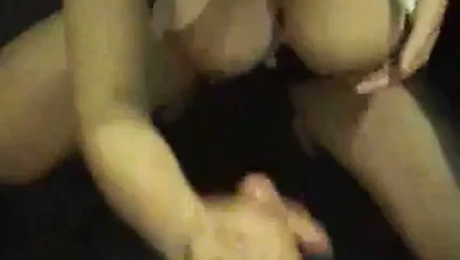 Pis kız arkadaş erkek arkadaşı yük kırlangıçlar