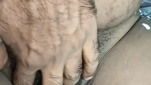 Hintli kadın bdsm büyük göt