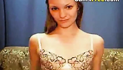 amatör açılır onu göt geniş için dev yapay penis