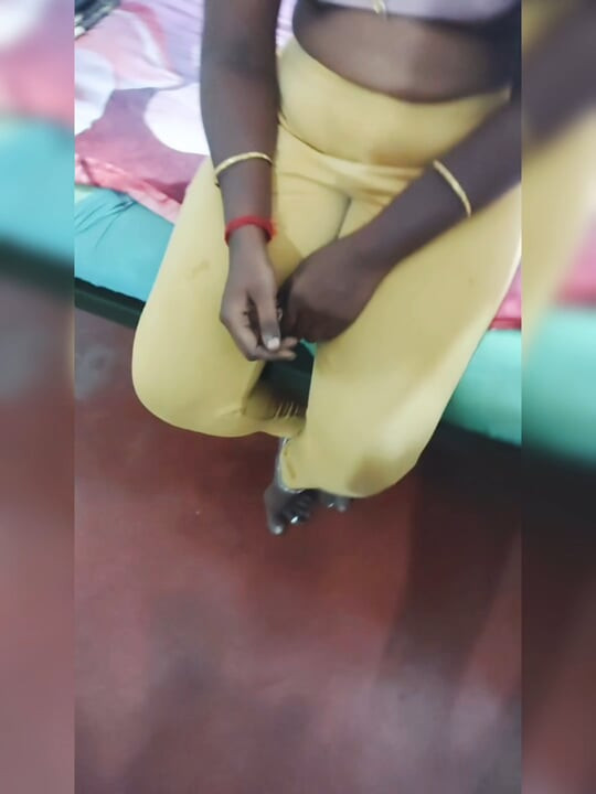 Tamil cpl yeni vido ve elbise vido çıkarın