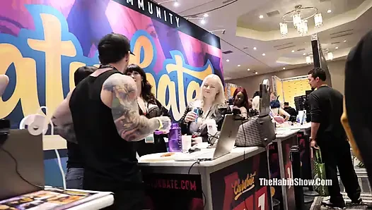 2019 Avn Expo with Ladybug