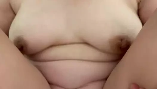 Üvey kız kardeşimi bir yabancıyla karıştırdım ve sonra meme uçlarıyla oynadım ve Erin Luvin tarafından götüne boşaldım