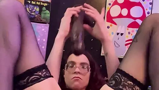 Aşırı dildo yarağı anal seks yapıyor