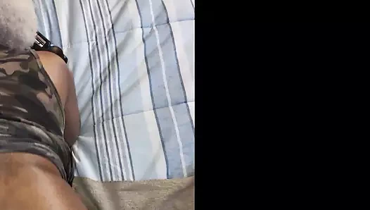 Götüne boşalmayı seviyor