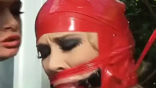 Şişe dildo seks oyuncakları ve götte yarak