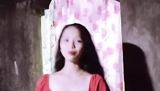 Cristine baştan çıkarıcı bir sik beni dans ediyor