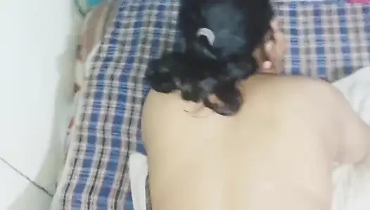 Sıkı anal sikiş desi yenge ilk kez sert göt sikişi videosu