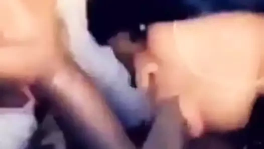 iki orospu içinde benim dick