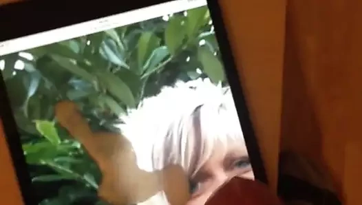 Bettina için haraç