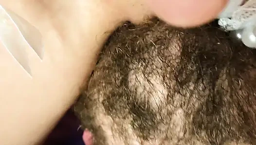 Лизни меня. Трахни меня. Девушка кончает дважды.