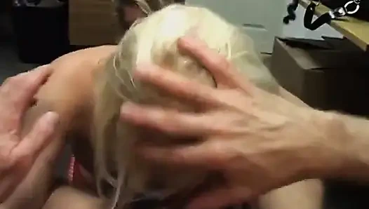Erotik hatun yarak emiyorken partnerlerinin amını yalıyor