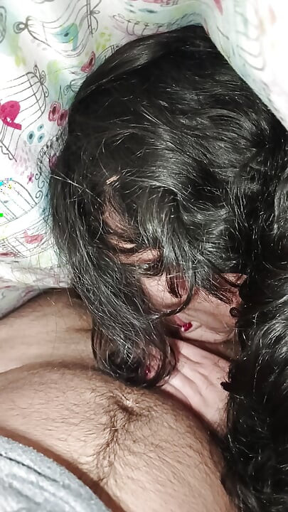 Çok iyi😋 emiyor, bizi dinlediğinize dikkat edin! 🥵