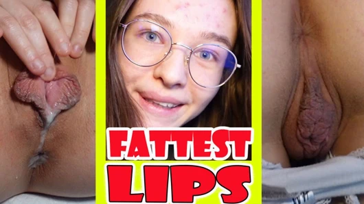 Küçük memeli 18 yaşındaki sıska kaltak çıldırdı! Derleme