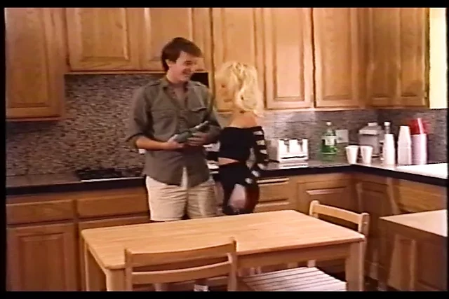 Delik bir (1994) tam film