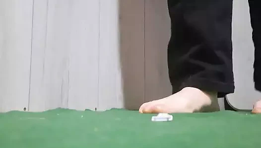 Dev bir polis arabasını ezdi