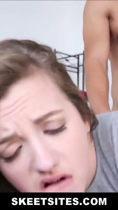 Minyon genç üvey kardeş blackmailed tarafından dik stepbrother pov | Klip 3