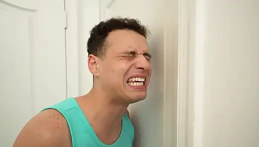 Beni banyoya sok. Acil! W/ büyük memeli kızıl saçlı Jessica Aaren