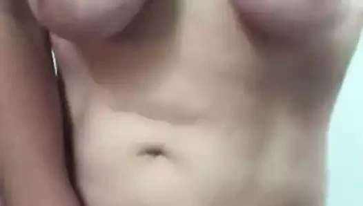 Orta yaşlı seksi kadın büyük memeler