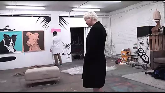 Oyuncu seçmelerinde kanepede junge mutti sikişecek