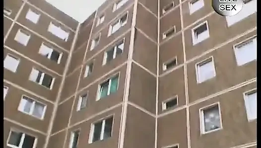 Asyalı piliç ıslak amını yalatıyor ve deliniyor
