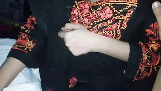 Ateşli memeli azgın teyzeyle seksi edepsiz konuşma