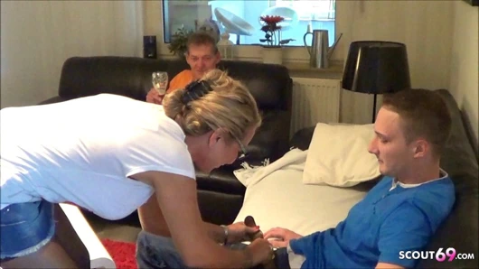 Alman eş sikme genç teslim adam ve aldatmak koca izle