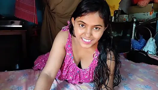 Loan emi ke Badle Bhabhi ji Ne Apne boobs pila diye or Lund ka pani bhi pinliya