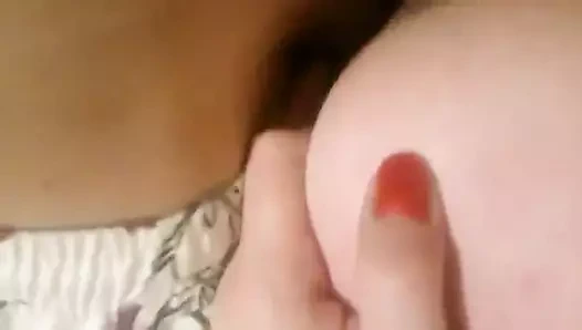 Oooh.. Kız kardeşini sikiyorsun! sürtük! Göt de hazır...