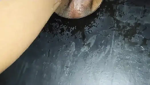 Delikten siyah yarak emmeyi seviyorum, o kadar azdım ki ona götümü bile verdim!