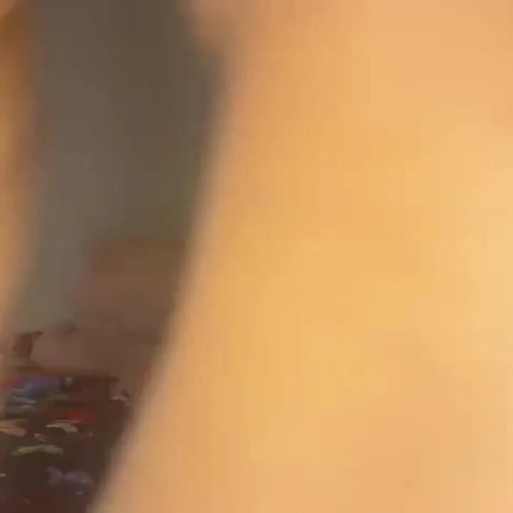Ateşli pawg evli kadın büyük zenci yarağı istiyor ve zenci yarağı sevgilisiyle sikişiyor. Şişman götlü nine ile sapık ırklararası seks
