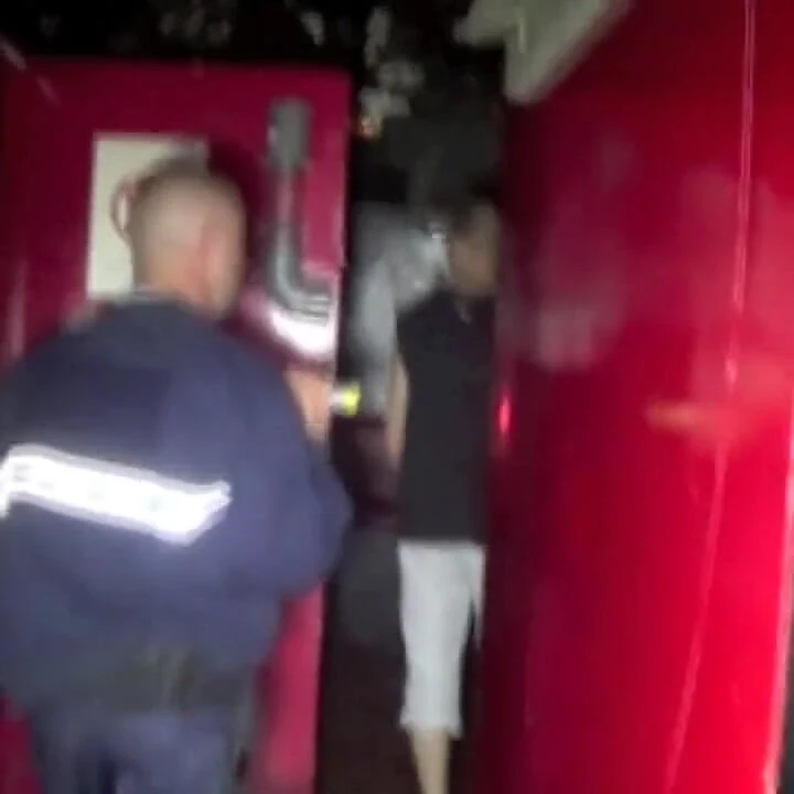 Fransız o oğlan ilk kez xxl yarakla sikiliyor