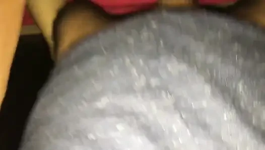 Siyah tarafından vajina ve poposu ile sevişildi