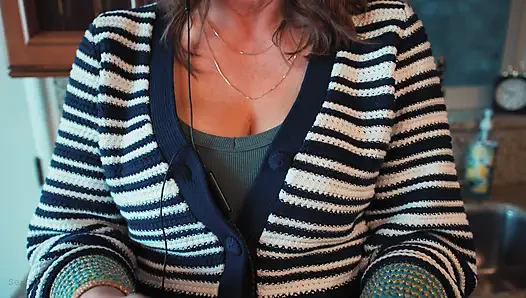 Ev sahipesi: bir roman romantizmi: autumn j cooper 50'nin üzerinde sekste başka bir yeni kiracısı olan Bayan Anna Lynx ile ev sahibliği.