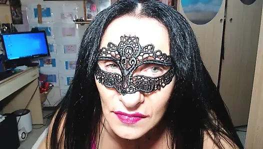 Web kamerasına yapıştırılmış