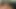 Olgun lateks dominatrix tasmalı çıplak kölelere komut veriyor