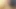 Muhteşem genç bir bayan bacaklarını parçalamadan ve cinsel ilişkiden önce iki büyük penis üzerinde oral seks yapıyor ve