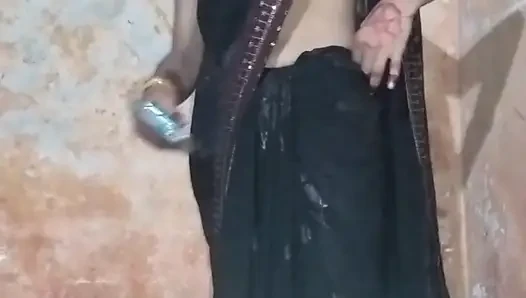 Kocası ilk yıldönümünde karısının amını sikiyor