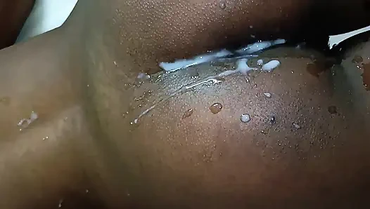 Me follé el culo de mi novia apenas